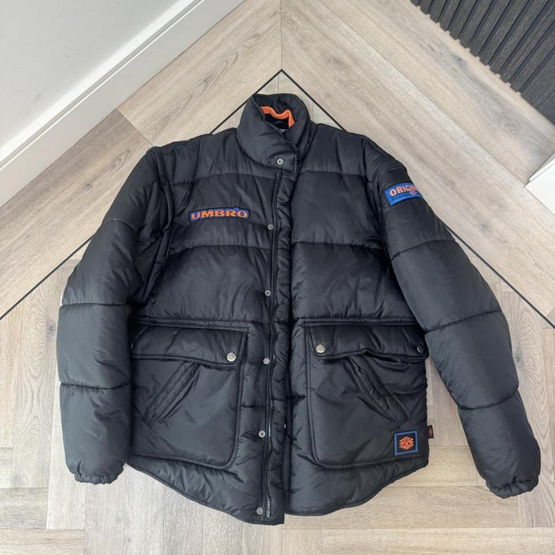 Vintage Y2K Umbro 2-in-1 Detachable-Sleeve Puffer Jacket & Gilet – Black – Size L