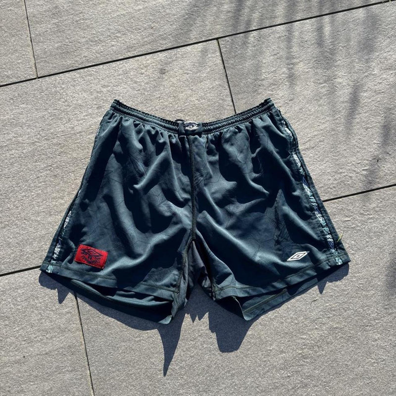 Vintage 90s Umbro Pro Training Teal Camo Football Shorts – Size L