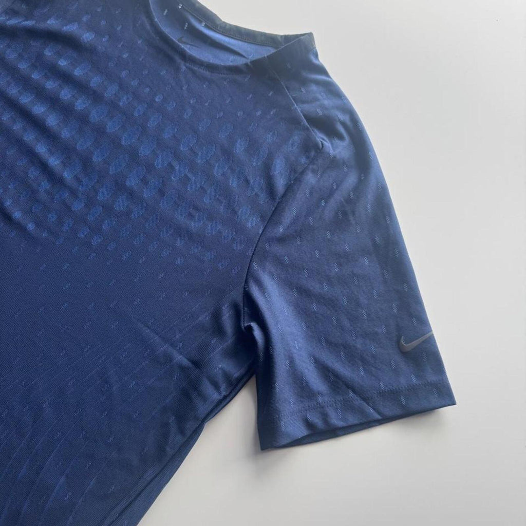Nike Dri-FIT Engineered Knit T-Shirt Navy