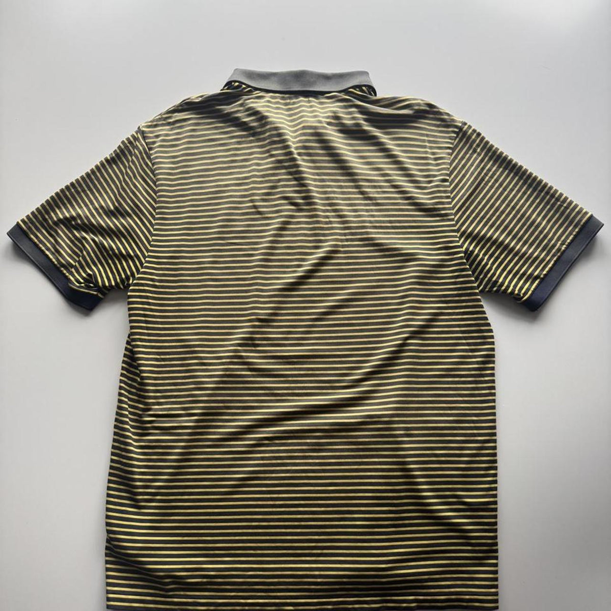 Polo Ralph Lauren Performance Micro-Striped Golf Polo Shirt – Navy & Yellow – Size XL – Image 4 – George's Vintage