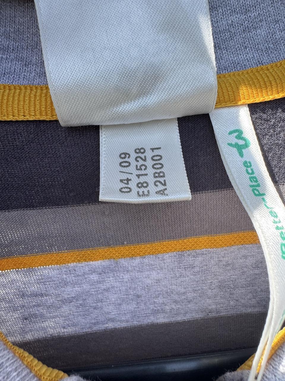 Vintage 2009 Adidas 'Better Place' Striped Organic Cotton Polo Shirt – Size M – Image 4 – George's Vintage