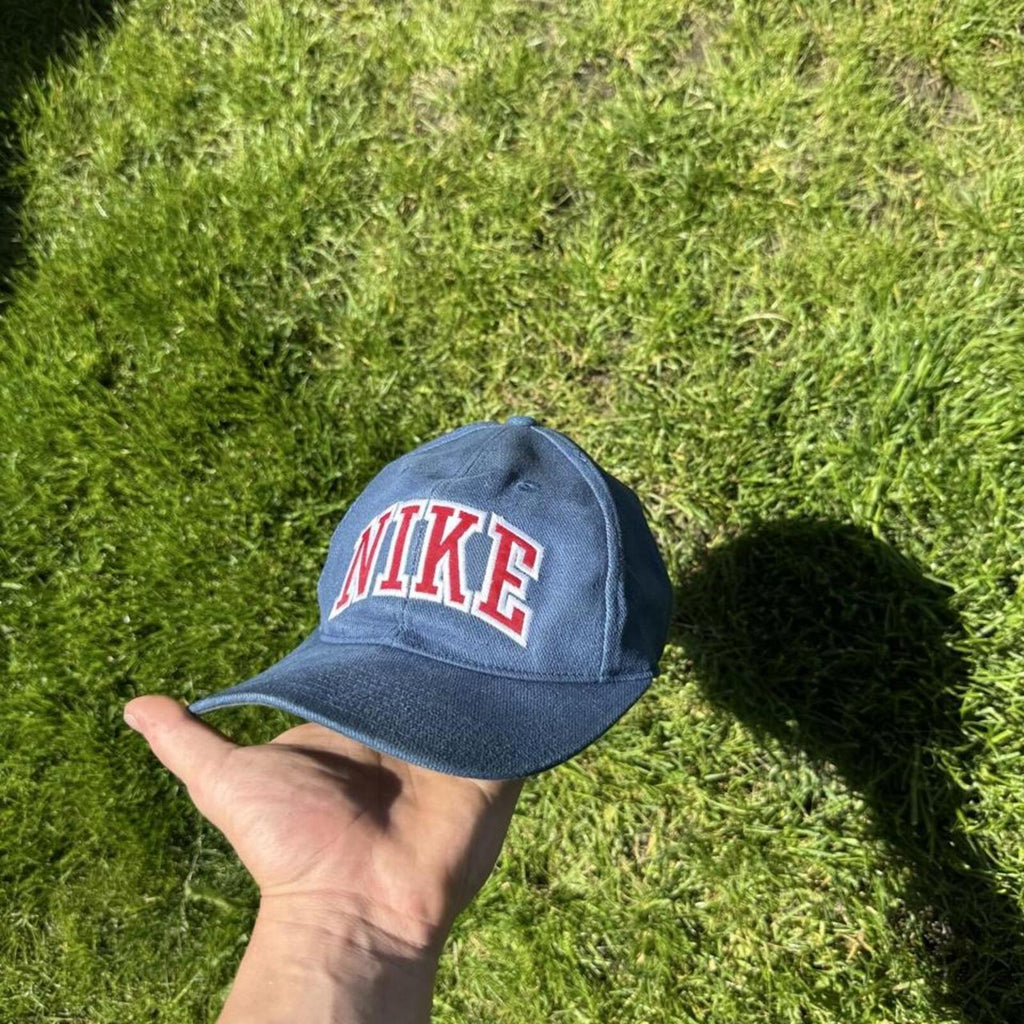 1990s Vintage Nike Spellout Snapback Cap