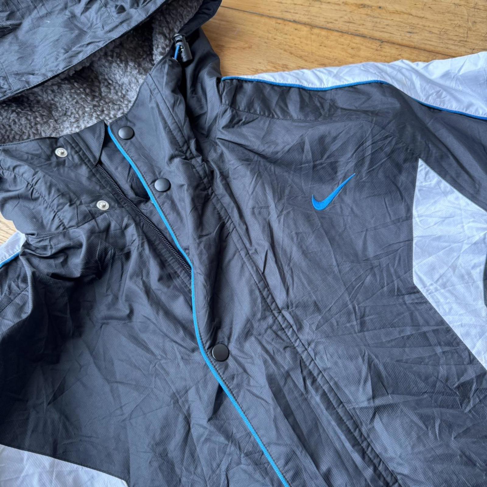 Nike Hooded Jacket (Cropped / Reworked)