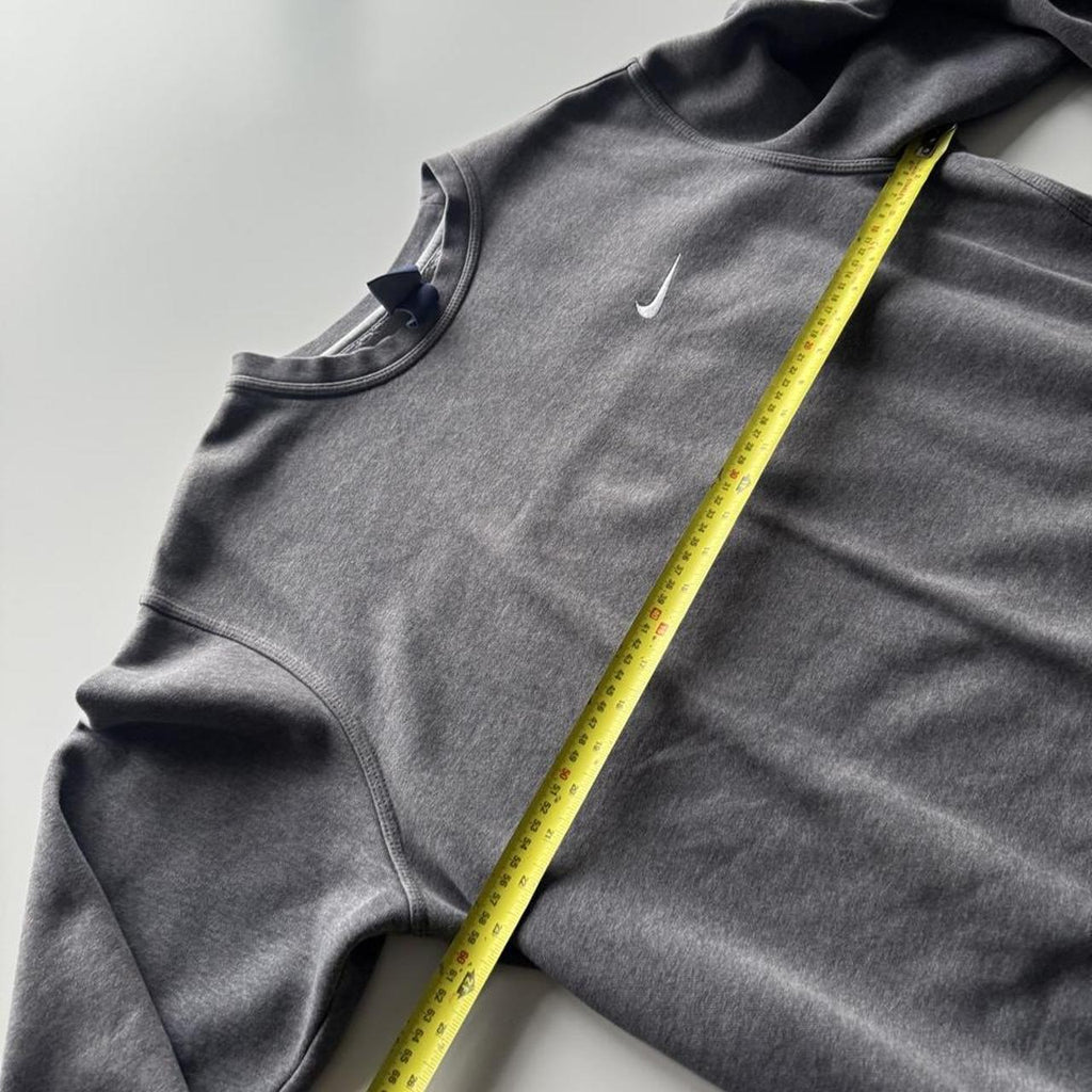 Vintage Nike Mini Swoosh Heavyweight Crewneck Sweatshirt – Grey – Size XL – Image 6 – George's Vintage