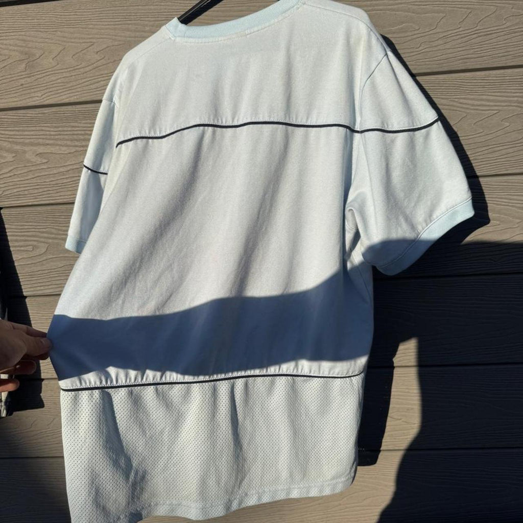 Vintage Y2K Nike Sport Performance Contrast-Panel T-Shirt – Ice Blue & Navy – Size M – Image 7 – George's Vintage