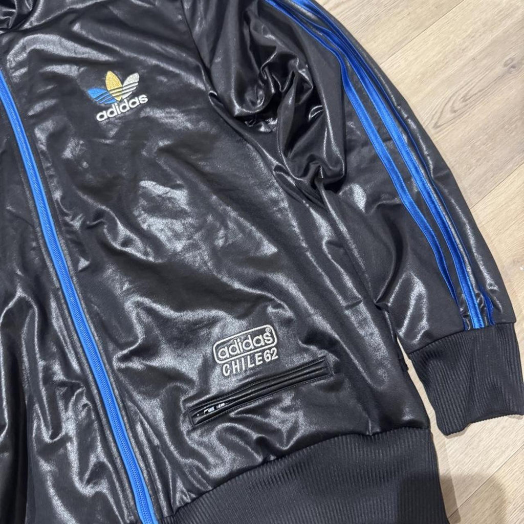 Vintage Y2K Adidas Originals Chile 62 Wet-Look Full-Zip Track Hoodie – Black & Blue – Size M – Image 3 – George's Vintage