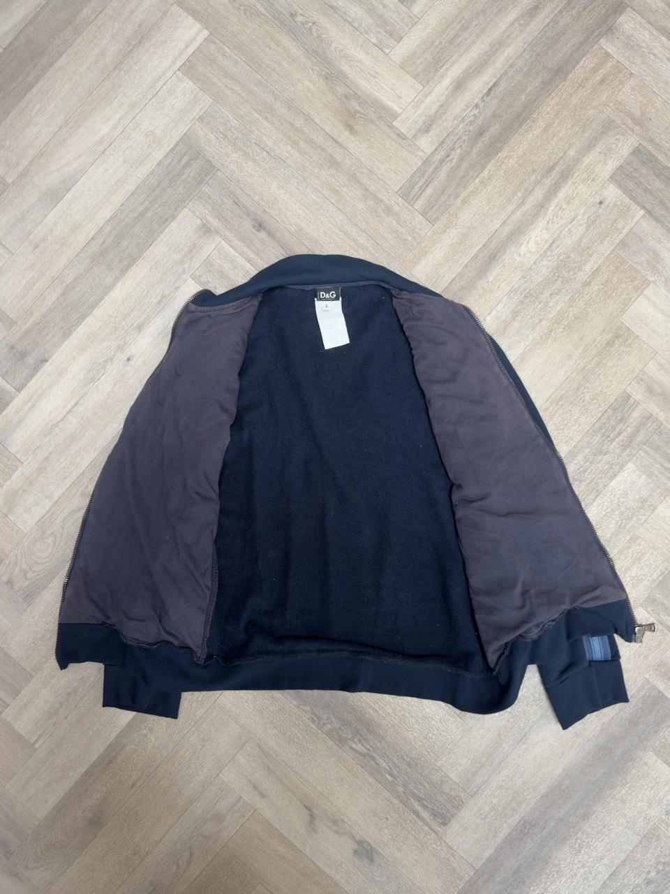 Archive 2000s D&G Dolce & Gabbana 'Indigo Sailor Dept #1' Full-Zip Track Jacket – Size L – Image 4 – George's Vintage