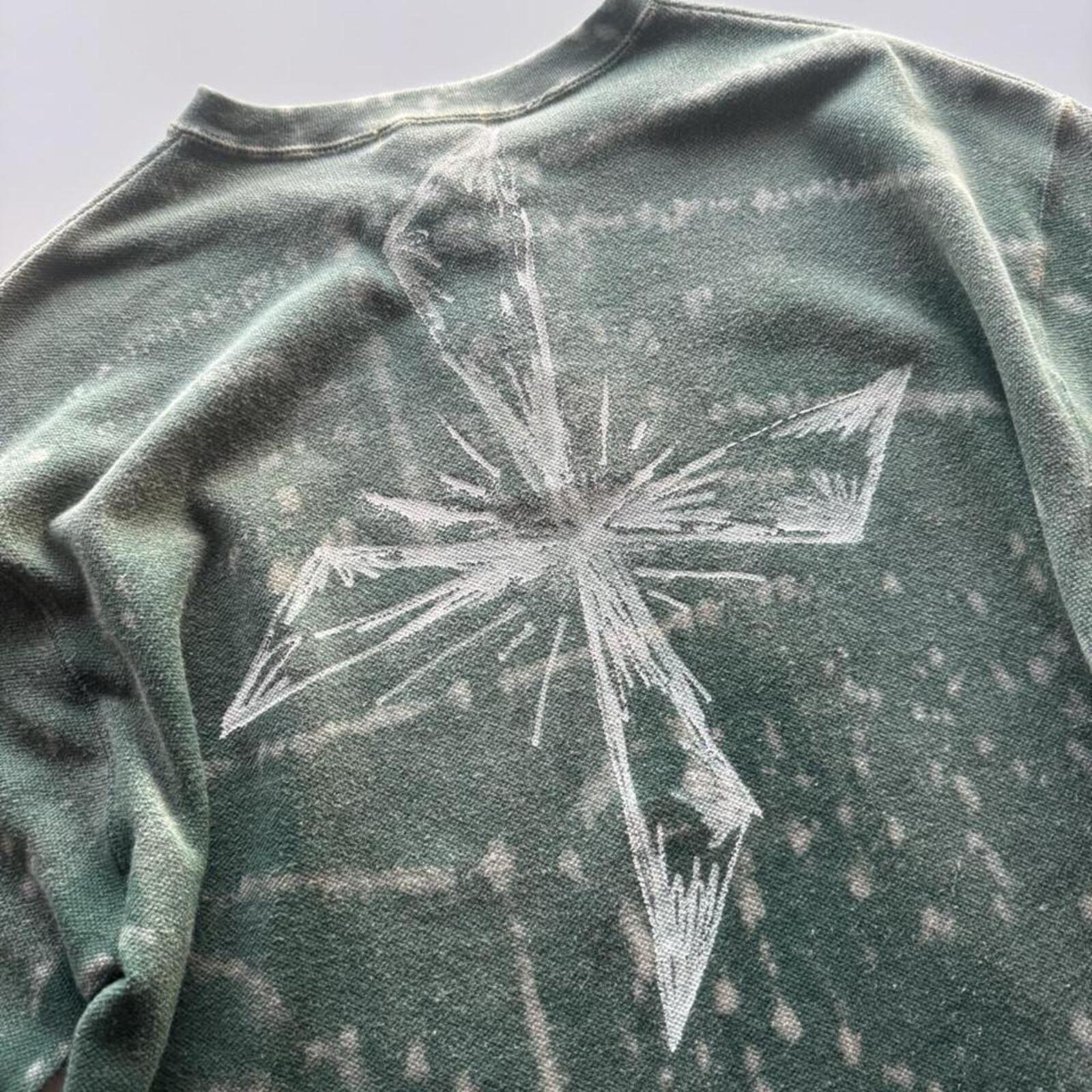 Revivvd custom reworked long sleeve Size XL