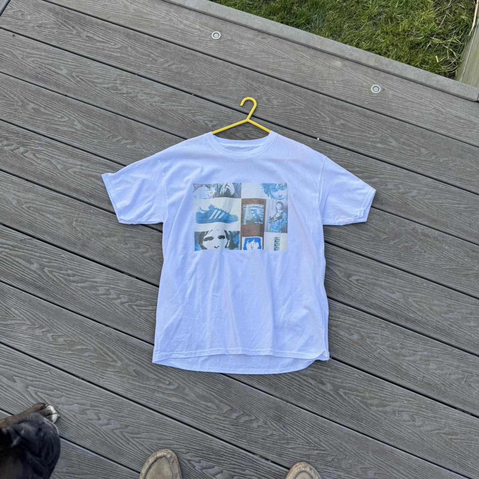 REVIVVD BLUE COLLAGE GRAPHIC TEE