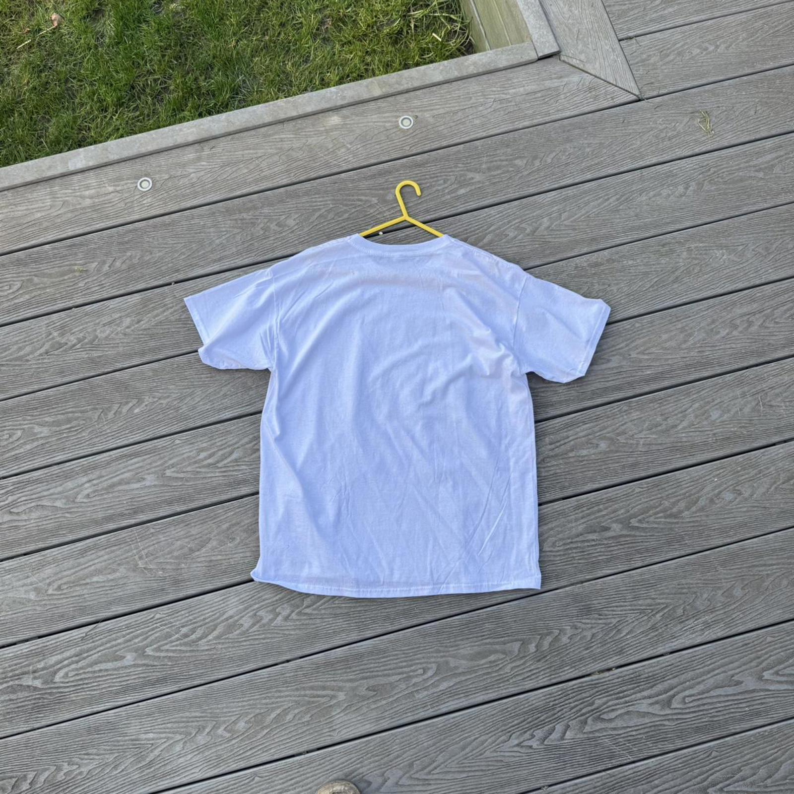 REVIVVD BLUE COLLAGE GRAPHIC TEE