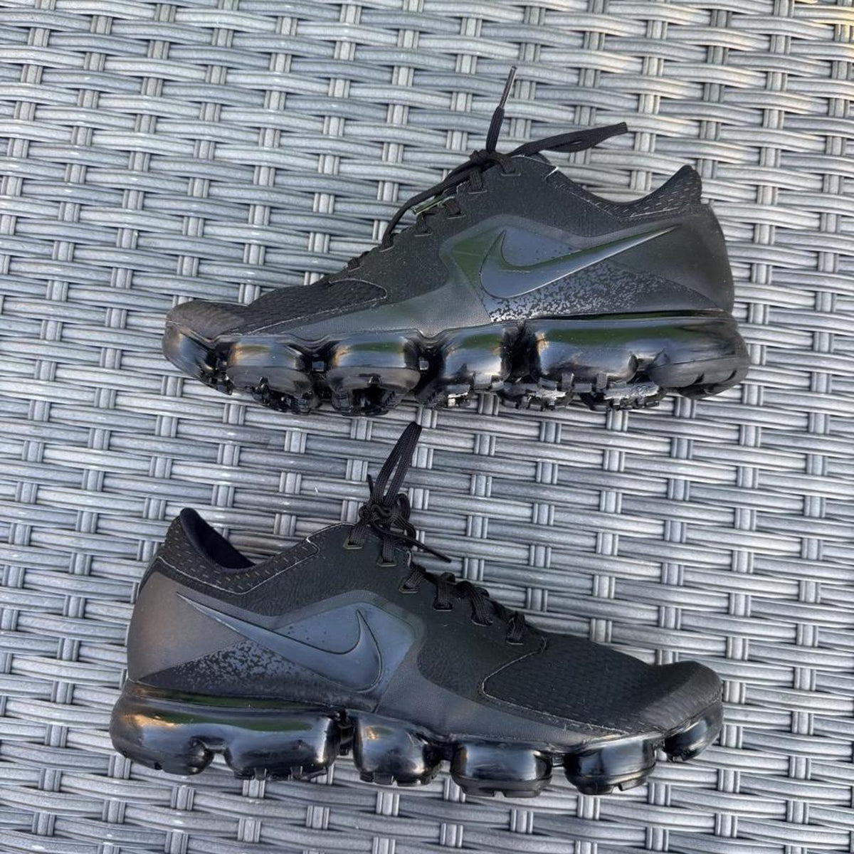 Nike Air VaporMax CS 'Triple Black' Running Trainers – Size UK 10 – Image 2 – George's Vintage