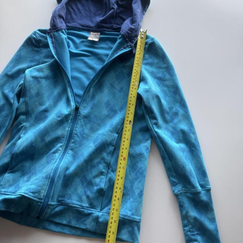 2005 Nike women’s full zip running hoodie Size M
