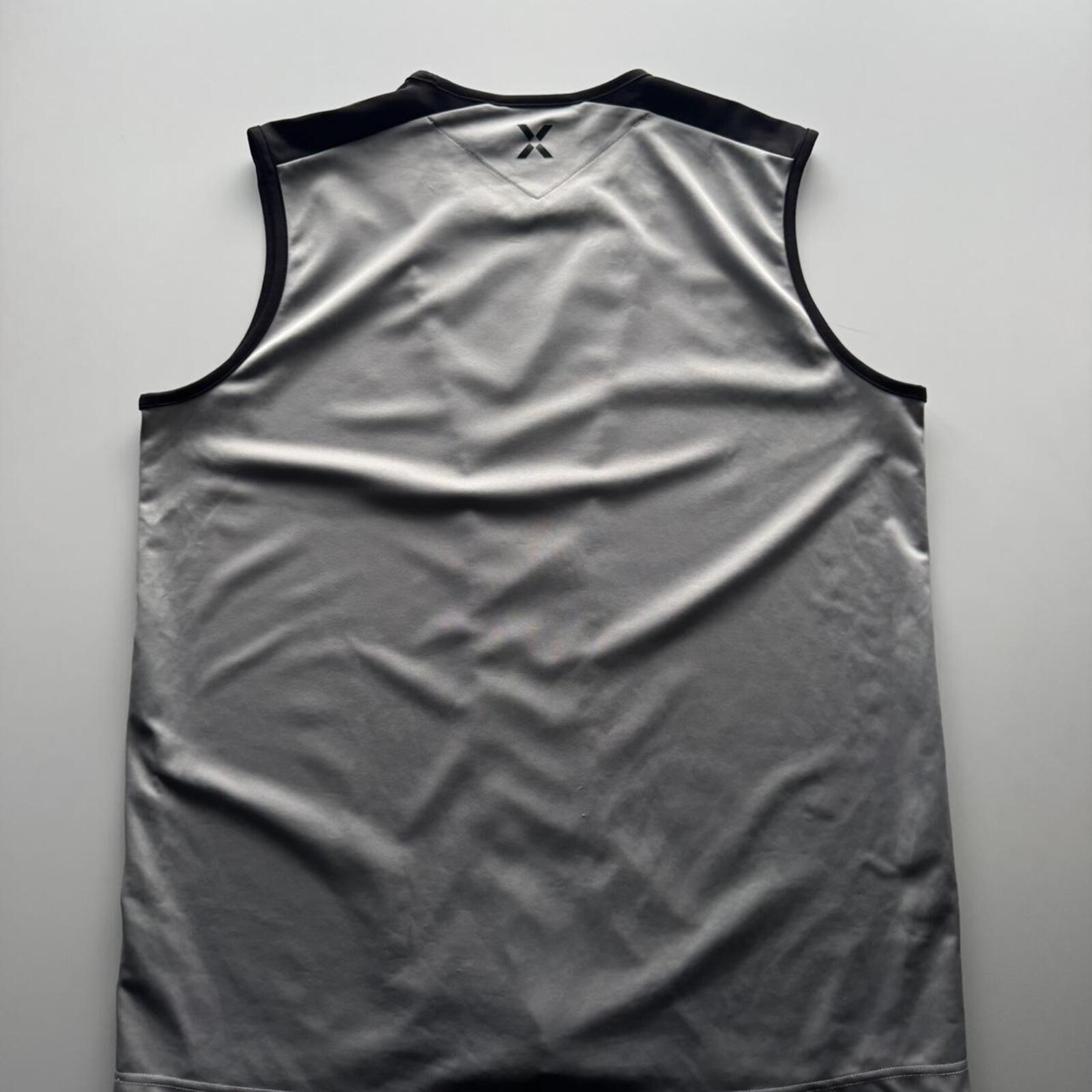 Umbro Sleeveless Sports Vest