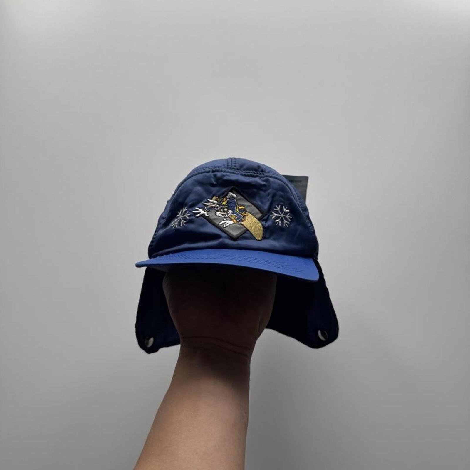 Vintage Looney Tunes Winter Bugs Bunny Ear Flap Cap