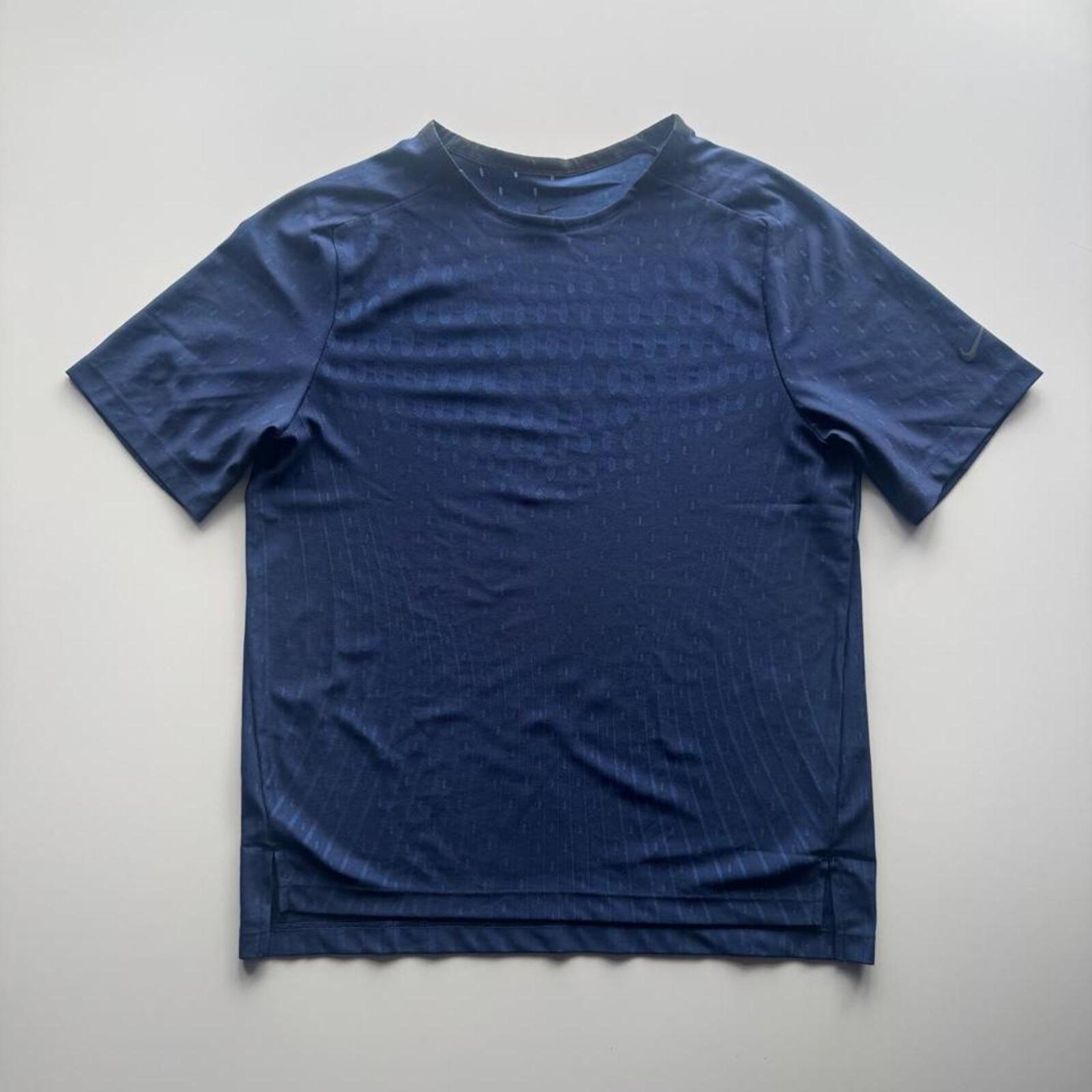 Nike Dri-FIT Engineered Knit T-Shirt Navy