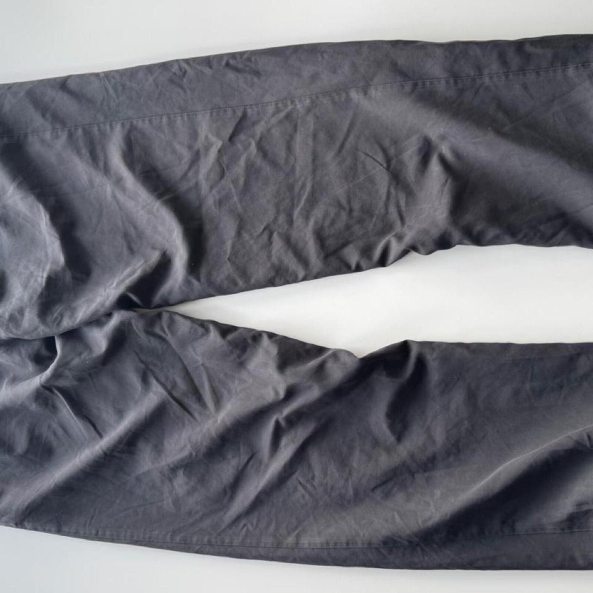 Vintage 90s Reebok Nylon Shell Track Pants – Navy – Size L – Image 8 – George's Vintage