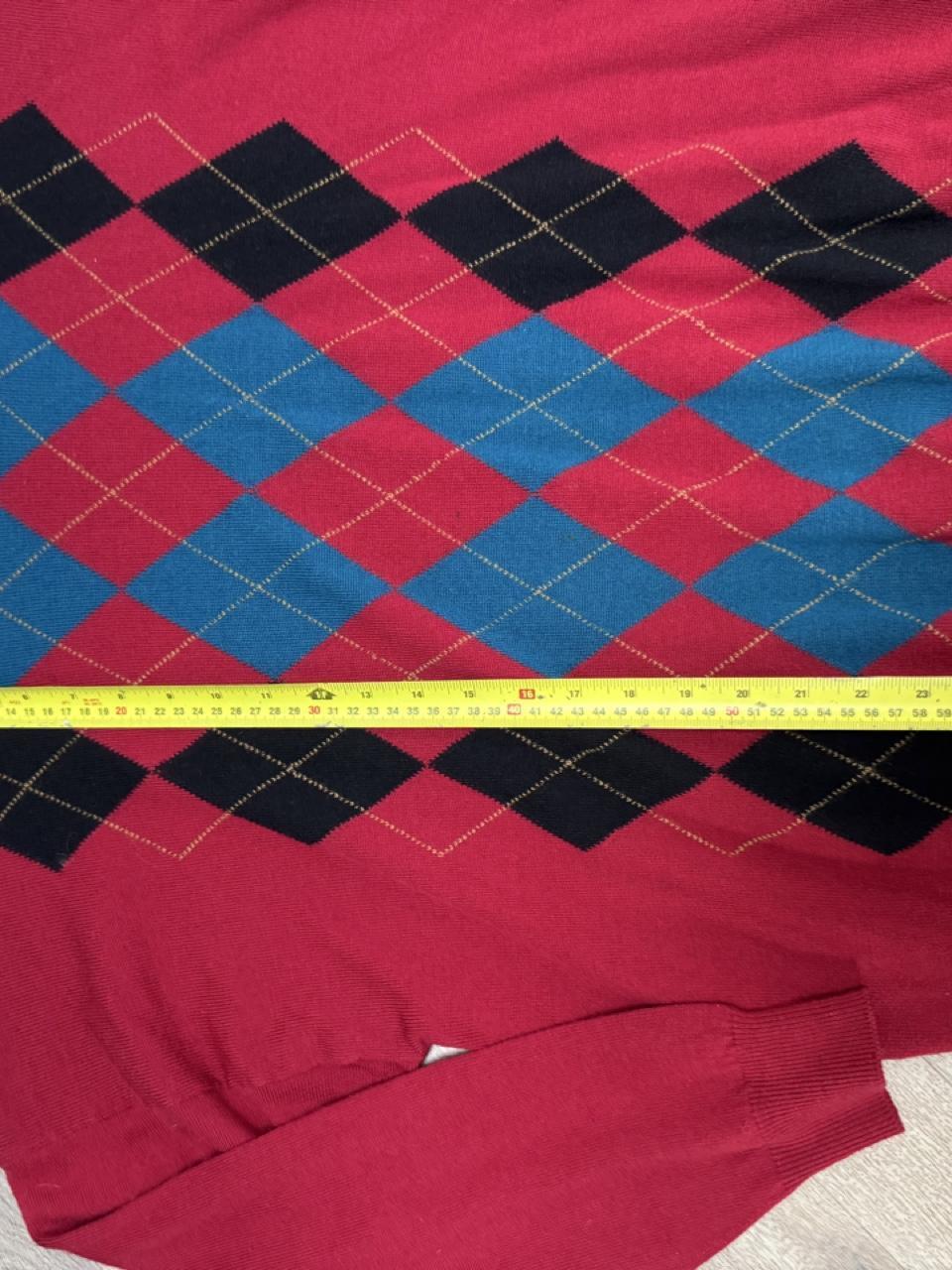 Vintage 80s St Michael Marks & Spencer Pure Wool Argyle V-Neck Jumper – Size L – Image 6 – George's Vintage