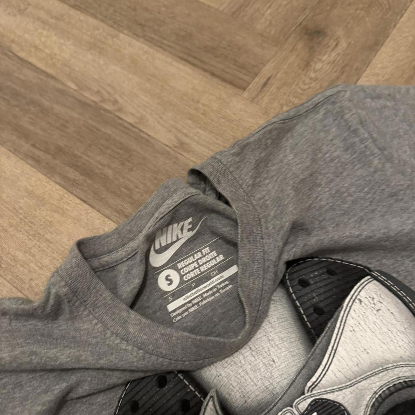 Nike Air Max Skull Graphic T-Shirt