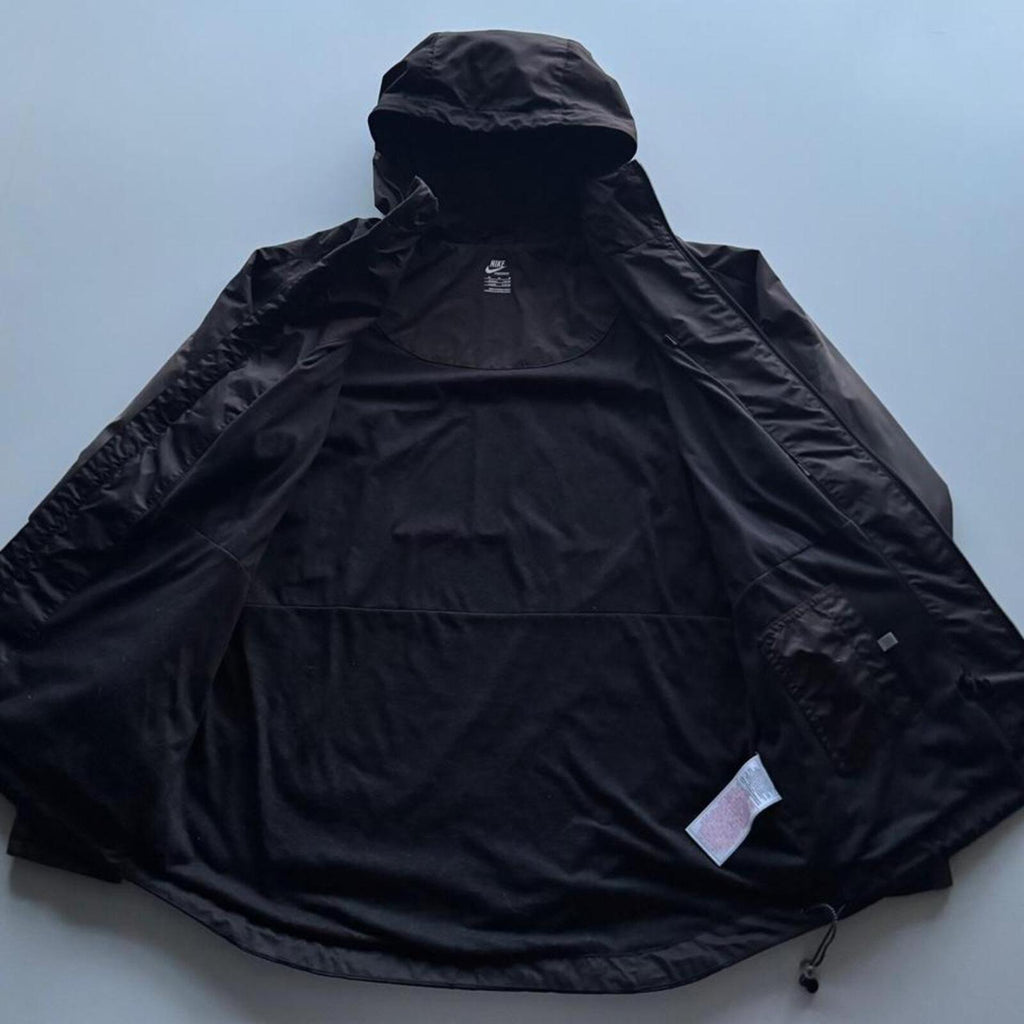 Nike Lightweight Shell Jacket