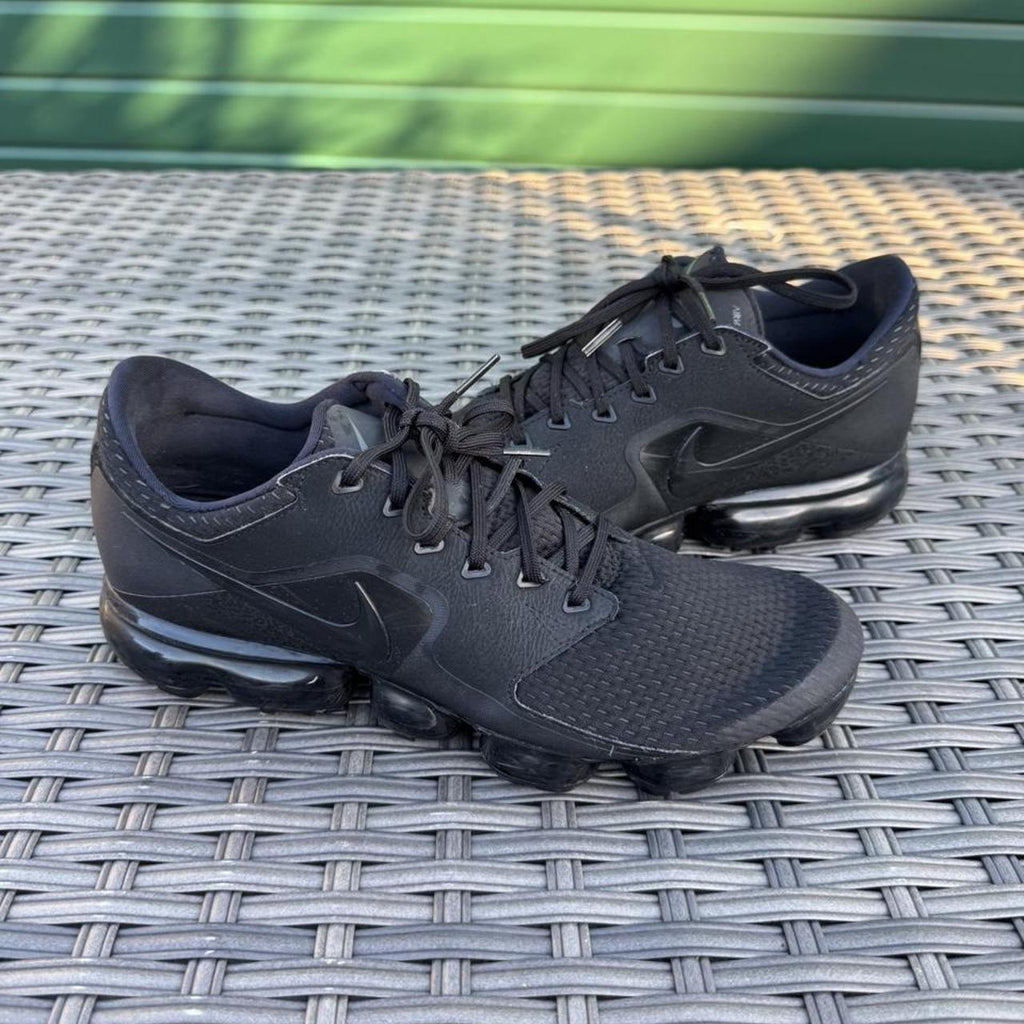 Nike Air VaporMax CS 'Triple Black' Running Trainers – Size UK 10 – George's Vintage