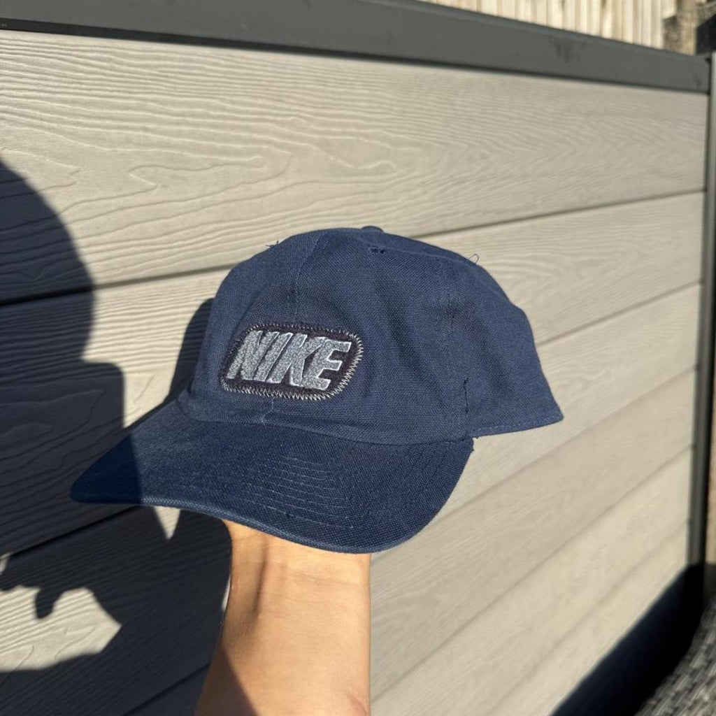 Vintage Y2K Nike Woven Logo Patch 6-Panel Strapback Cap – Navy – One Size – George's Vintage