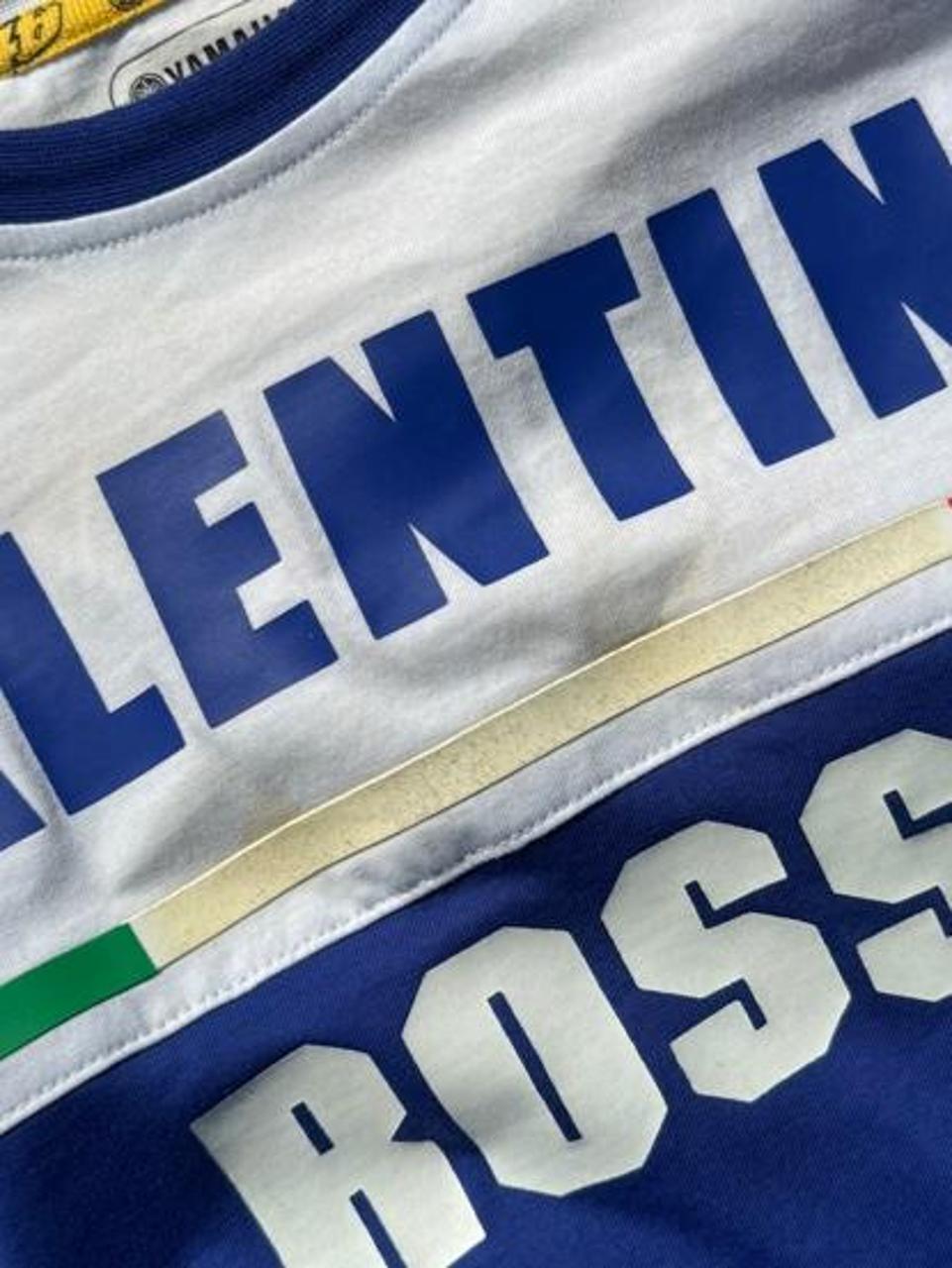 Vintage Y2K Yamaha Valentino Rossi VR46 MotoGP Racing T-Shirt – Blue & White – Size M – Image 5 – George's Vintage