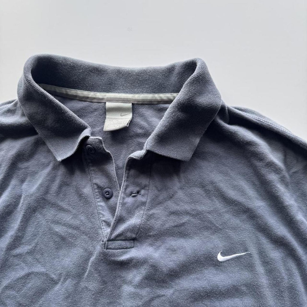 Vintage Nike Embroidered Swoosh Piqué Polo Shirt – Black – Size XXL – Image 2 – George's Vintage