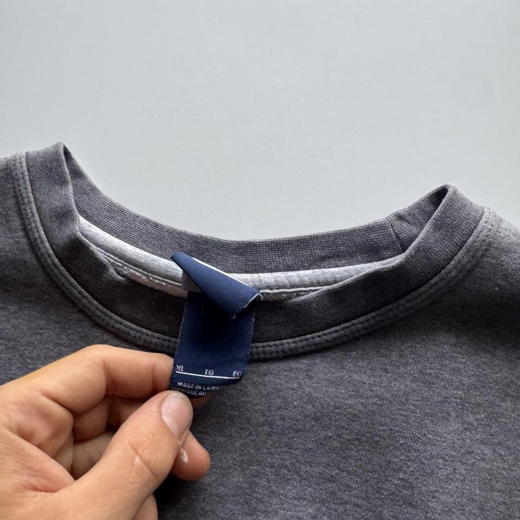 Vintage Nike Mini Swoosh Heavyweight Crewneck Sweatshirt – Grey – Size XL – Image 3 – George's Vintage